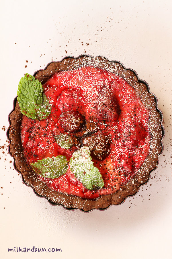 Choco-berry tart