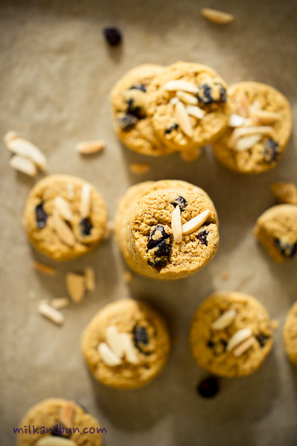 Sweet Potato Oatmeal Raisins Cookies 