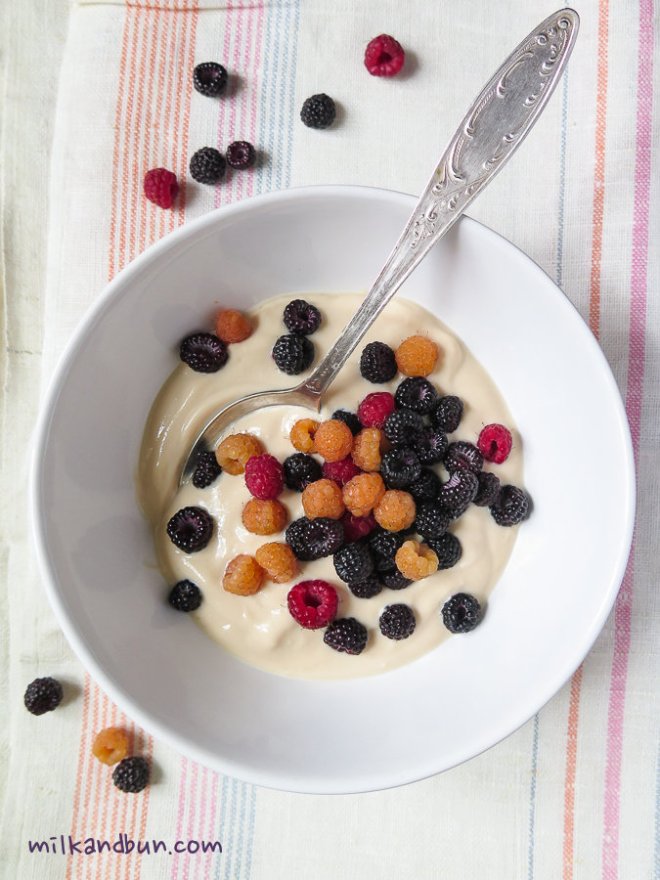 Prostokvasha with colorful raspberries