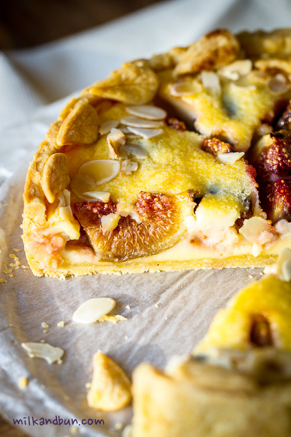 Date and fig tart